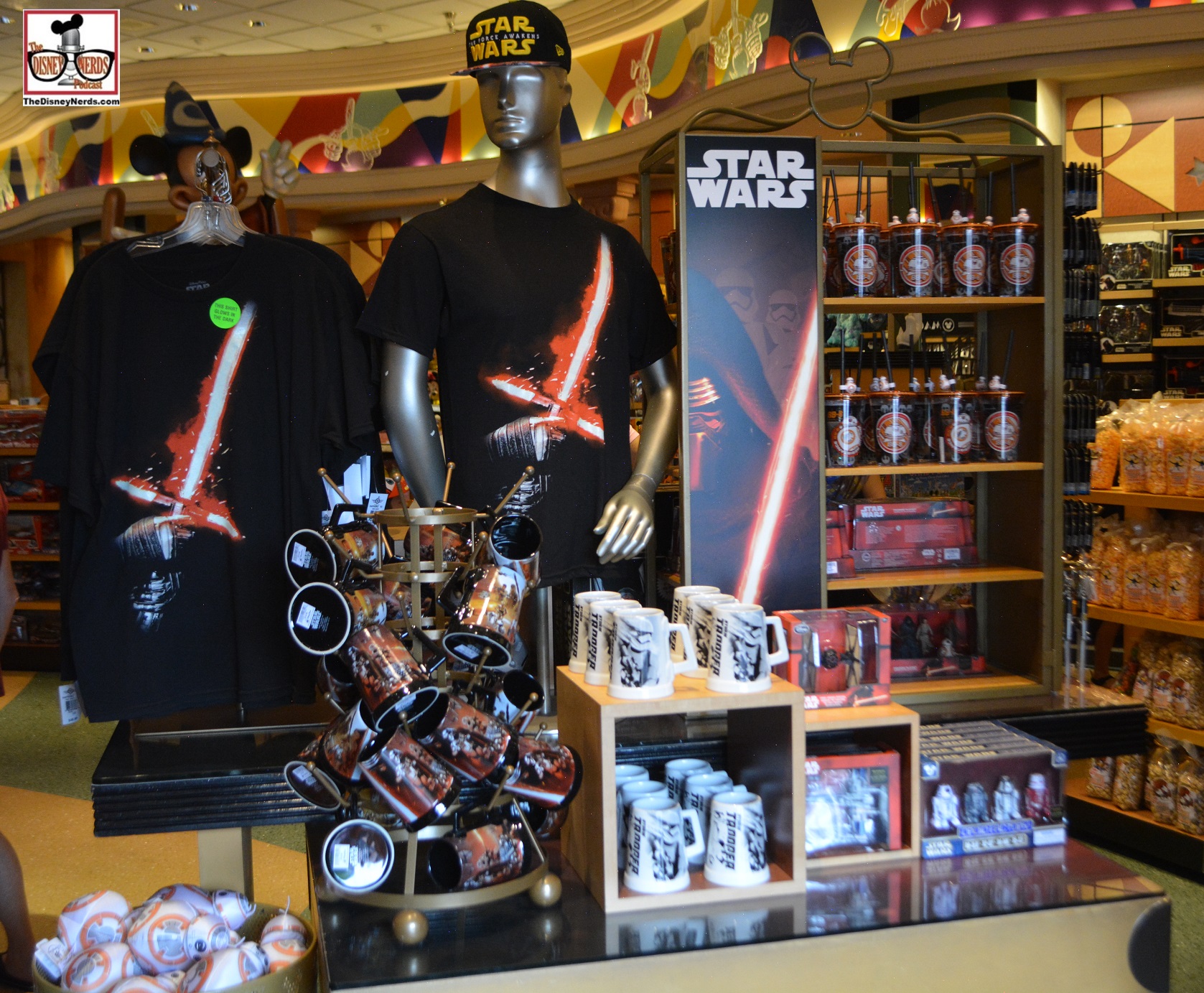 Star Wars has awaken retail all over Walt Disney World - This is front and center in mickey's of Hollywood
