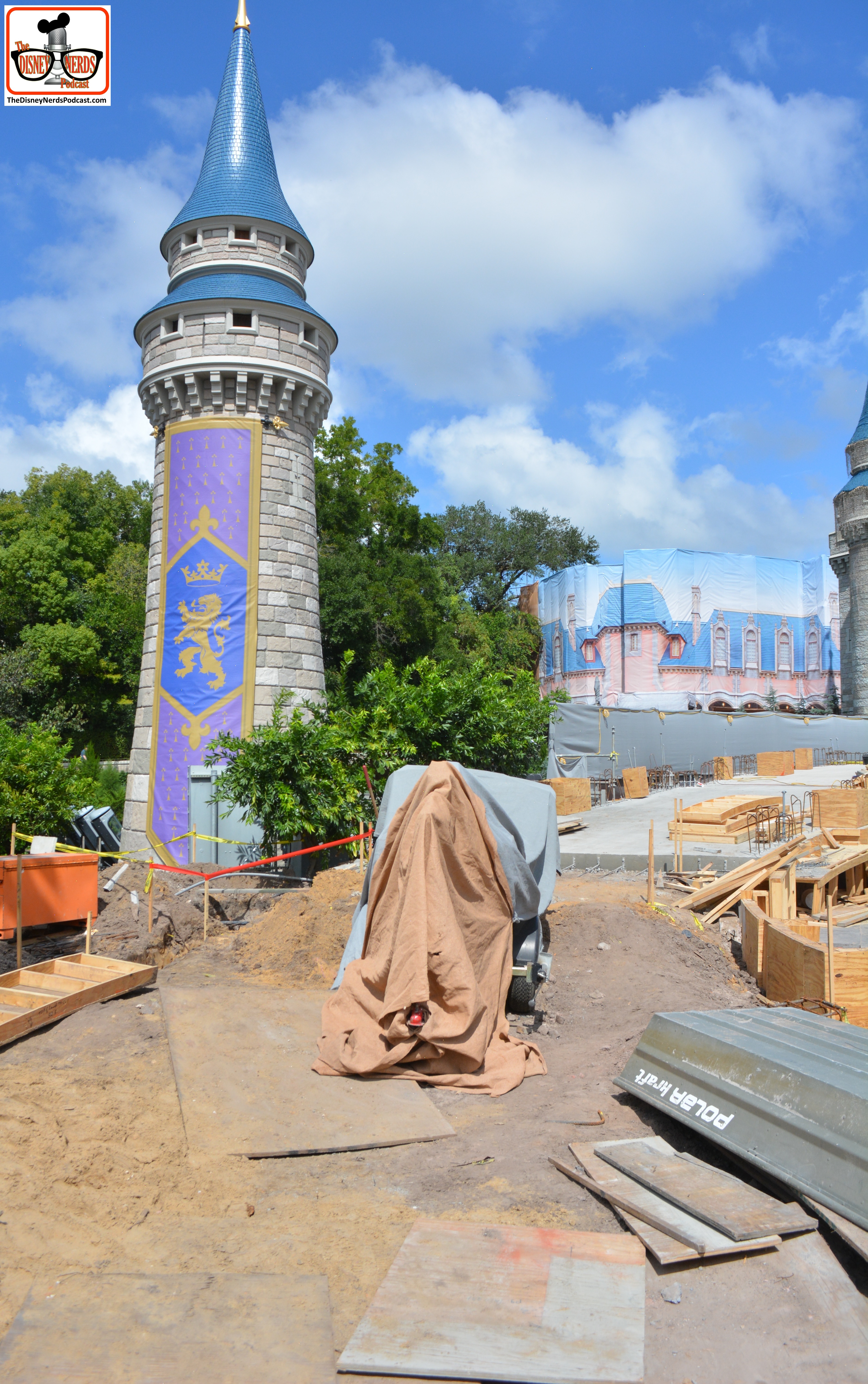 Castle Hub Construction - This is the Turret on the left side of the castle