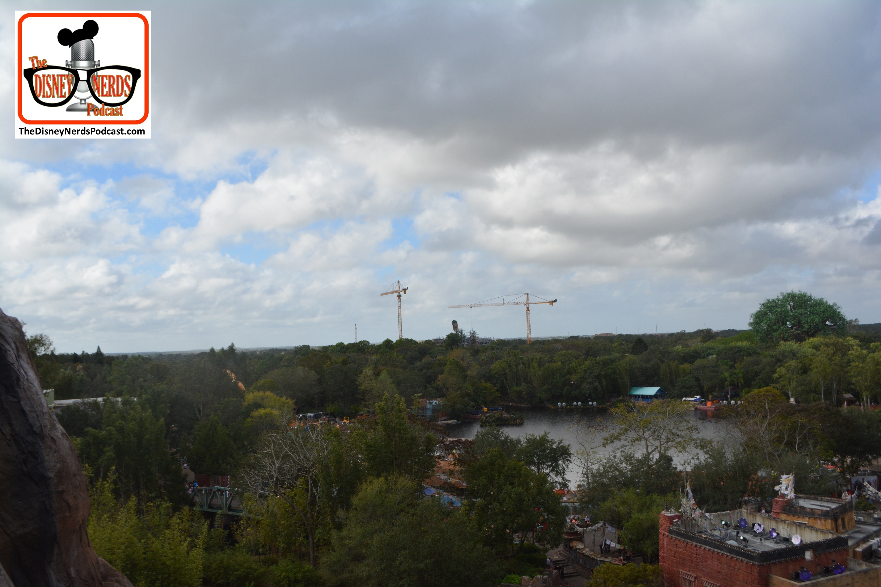 2015-12 - Animal Kingdom - Pandora The World Of Avatar construction as seen from the drop hill of Everest. You an see the first "floating island"