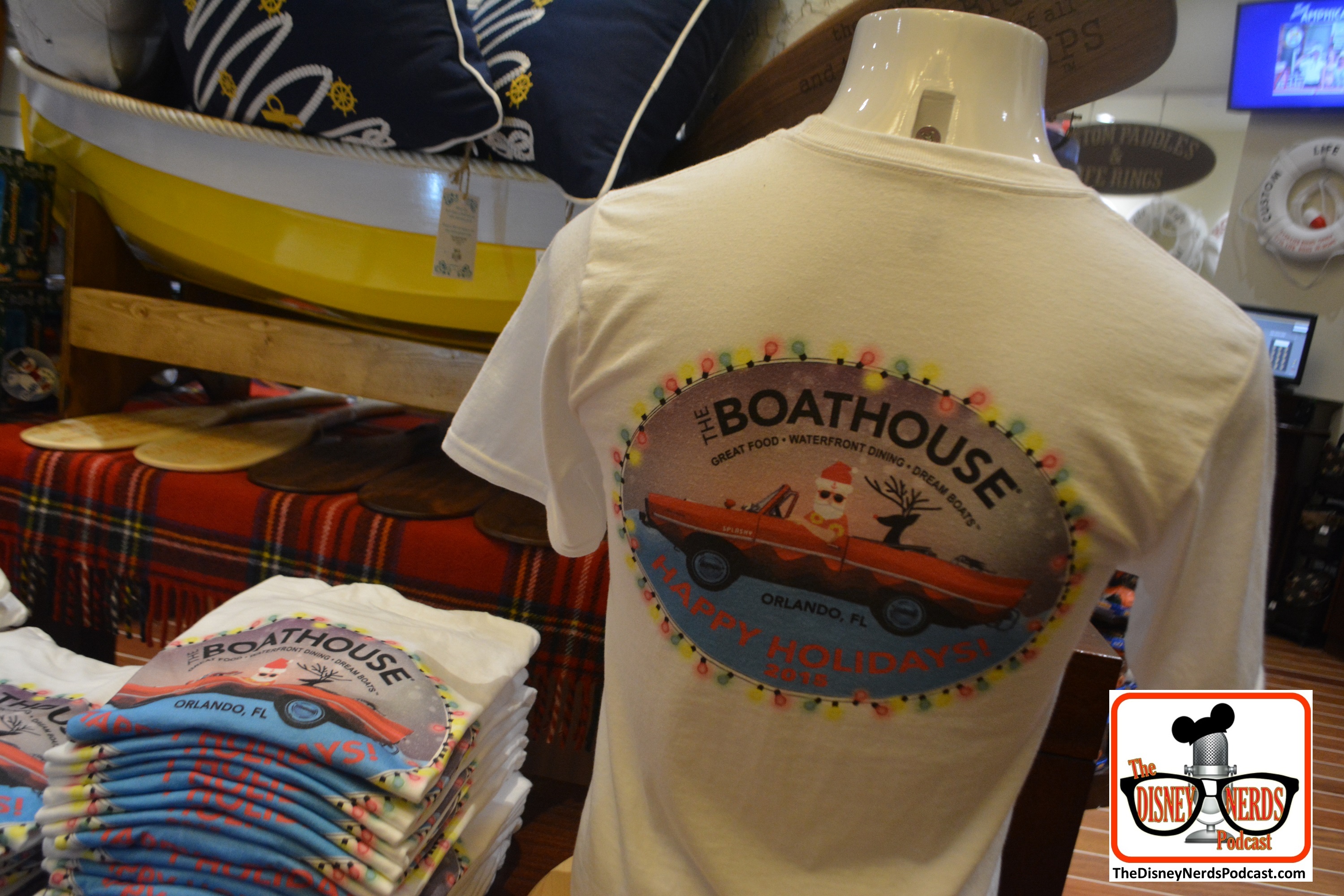 2015-12 - Disney Springs - The Boat House Holiday Merchandise