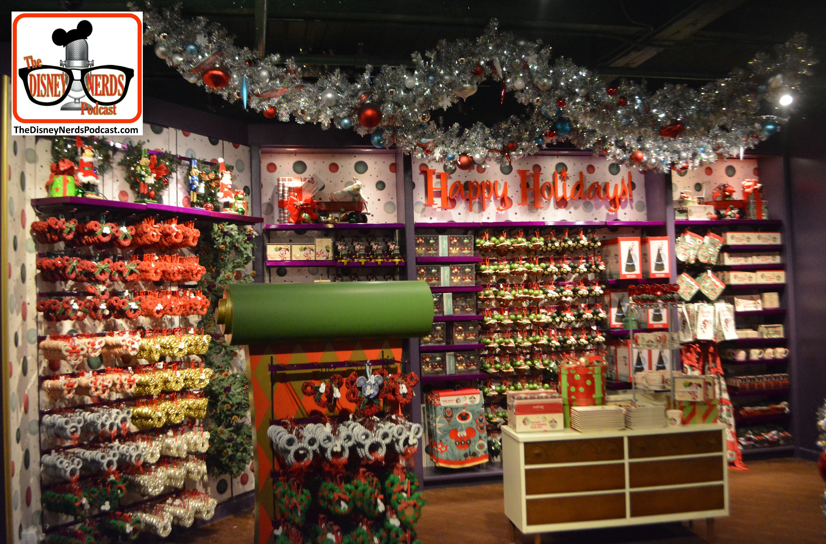2015-12 - Disney Springs - Christmas Store