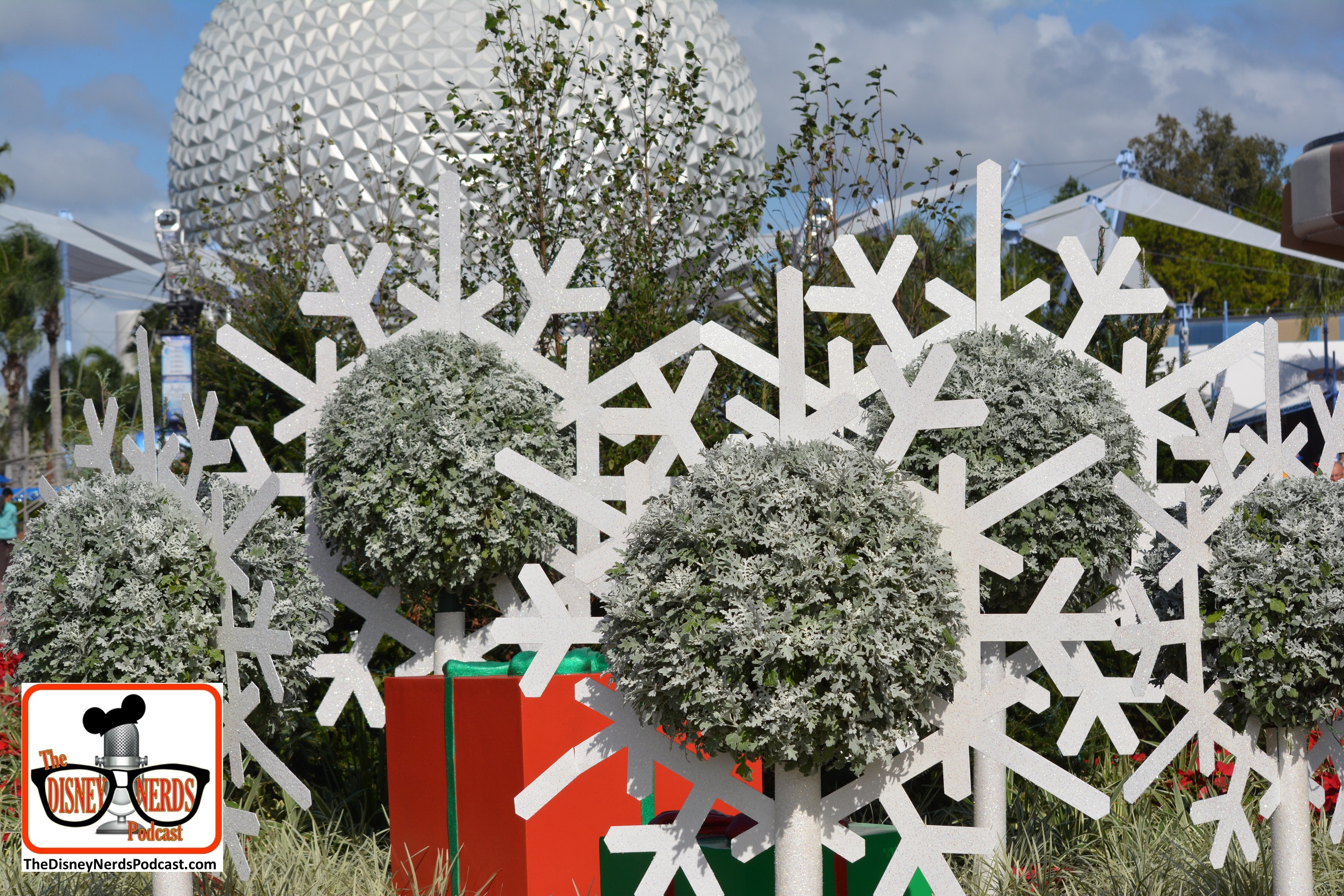 2015-12 - Epcot - The Holidays are in full Swing at Epcot's "Holidays Around the World"