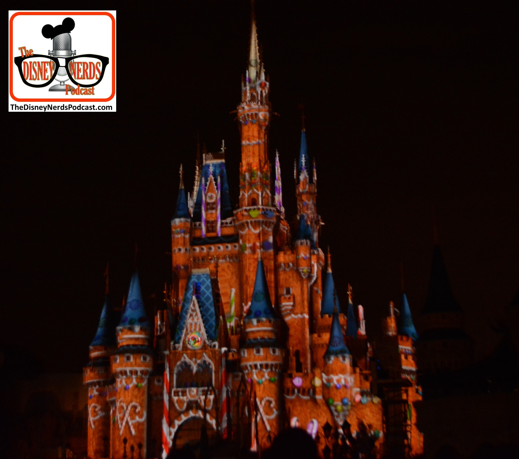 2015-12 - Magic Kingdom - Ginger Bread Castle (Part of Celebrate the Magic)