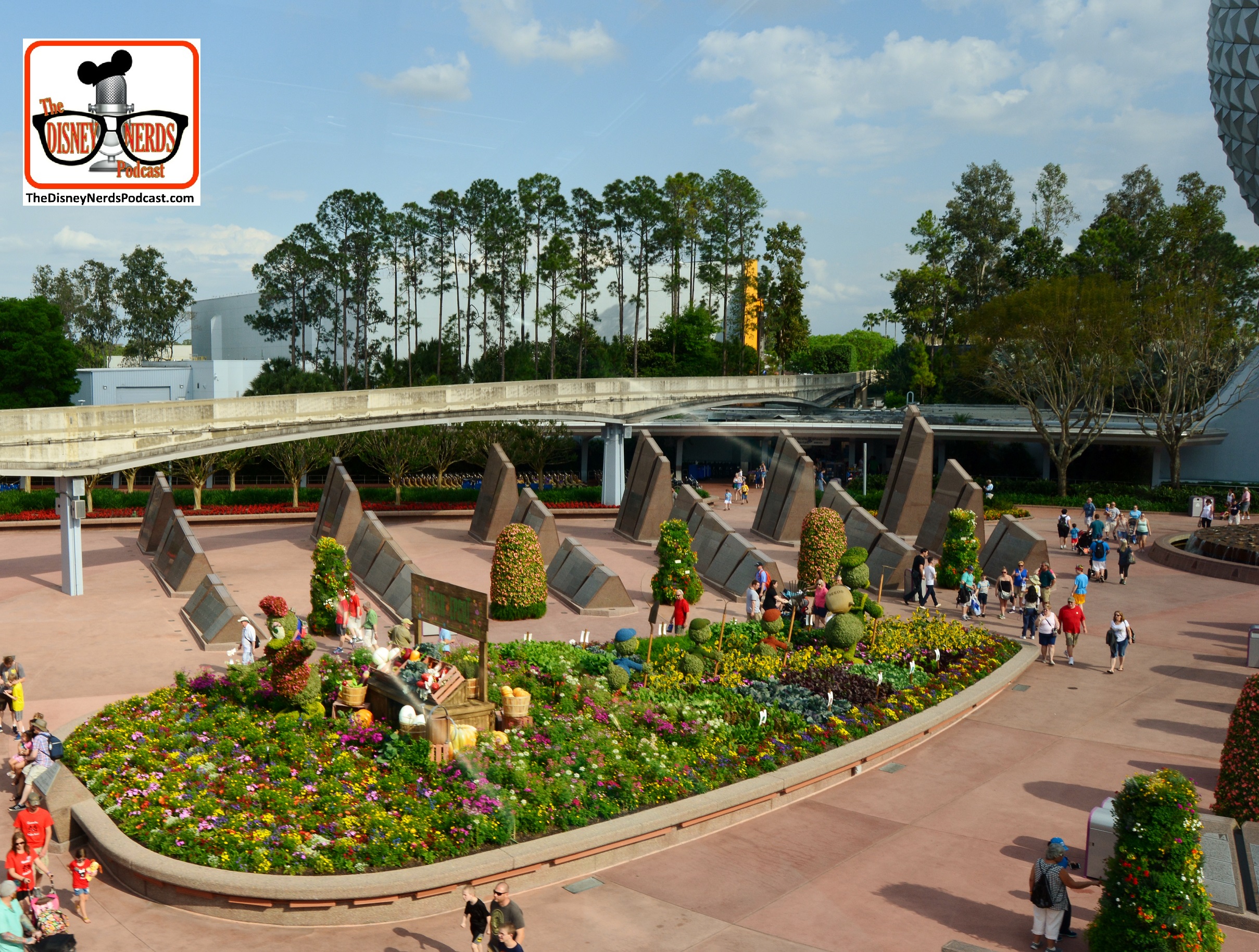 DNP April 2016 Photo Report: Epcot Flower and Garden Festival - Festival Blooms from the Monorail