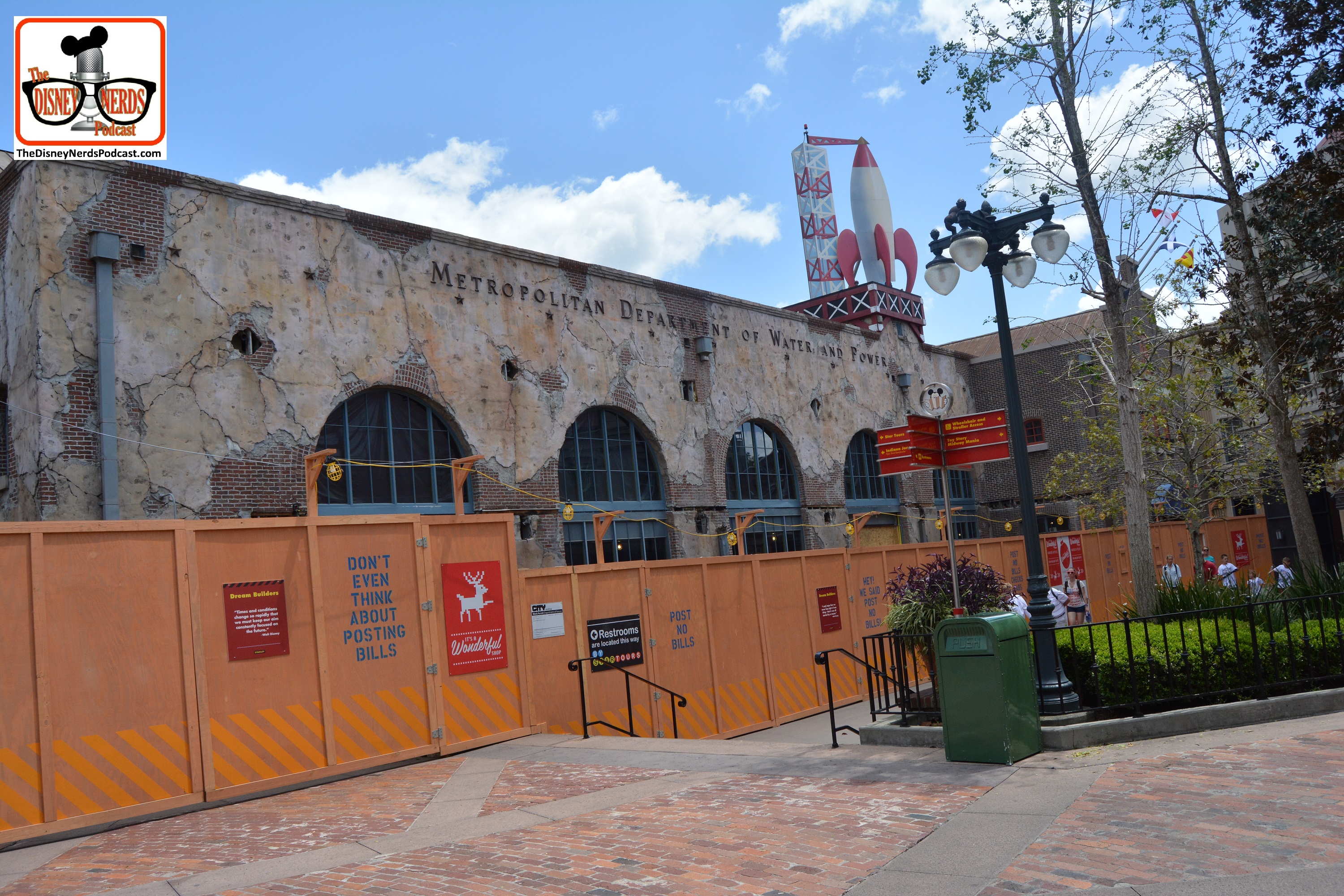 DNP April 2016 Photo Report: The Former Pizza Planet behind construction walls.