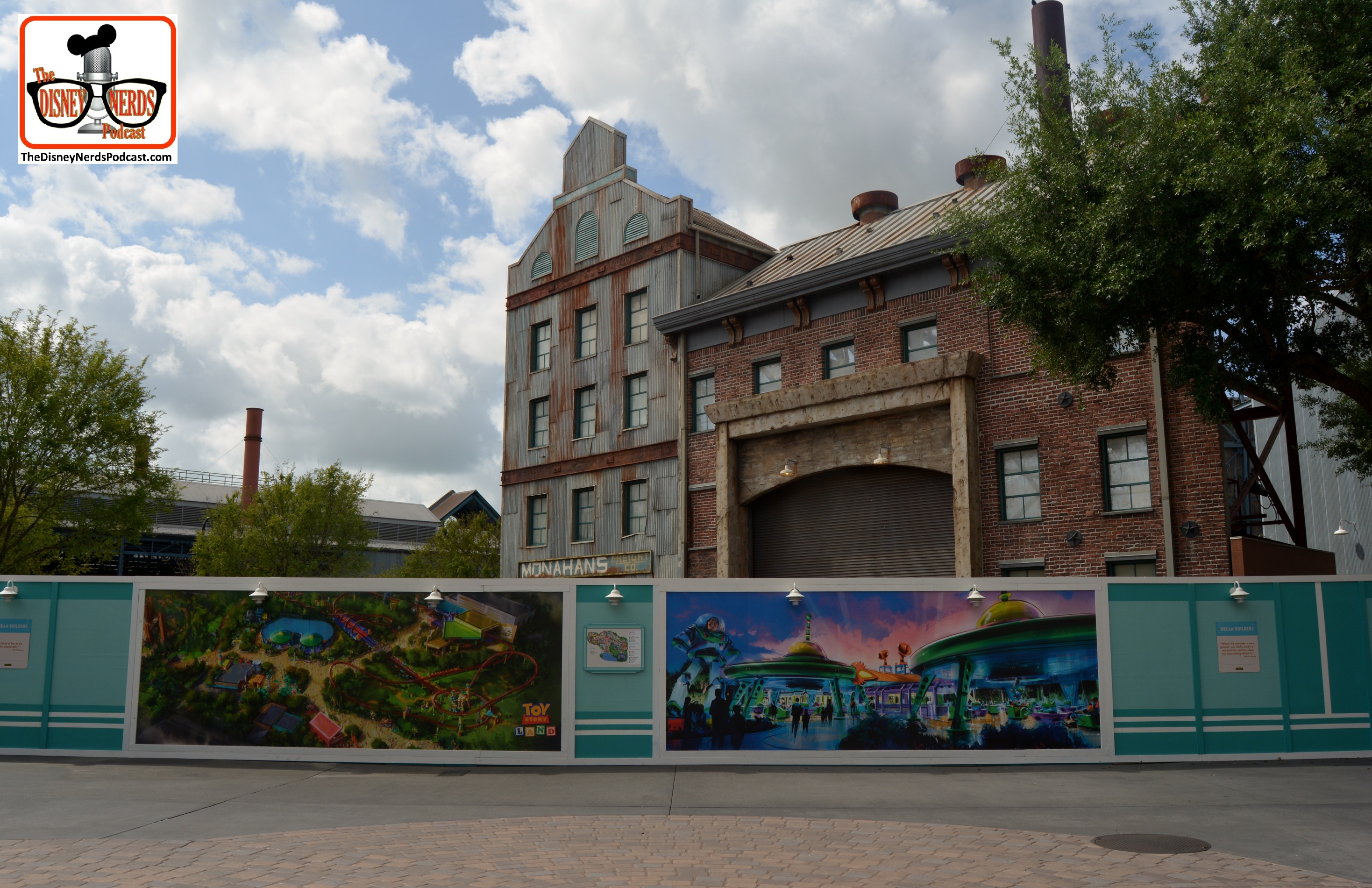 DNP April 2016 Photo Report: Hollywood Studios - Concept Art on Construction walls at the dead end past Toy Story mania