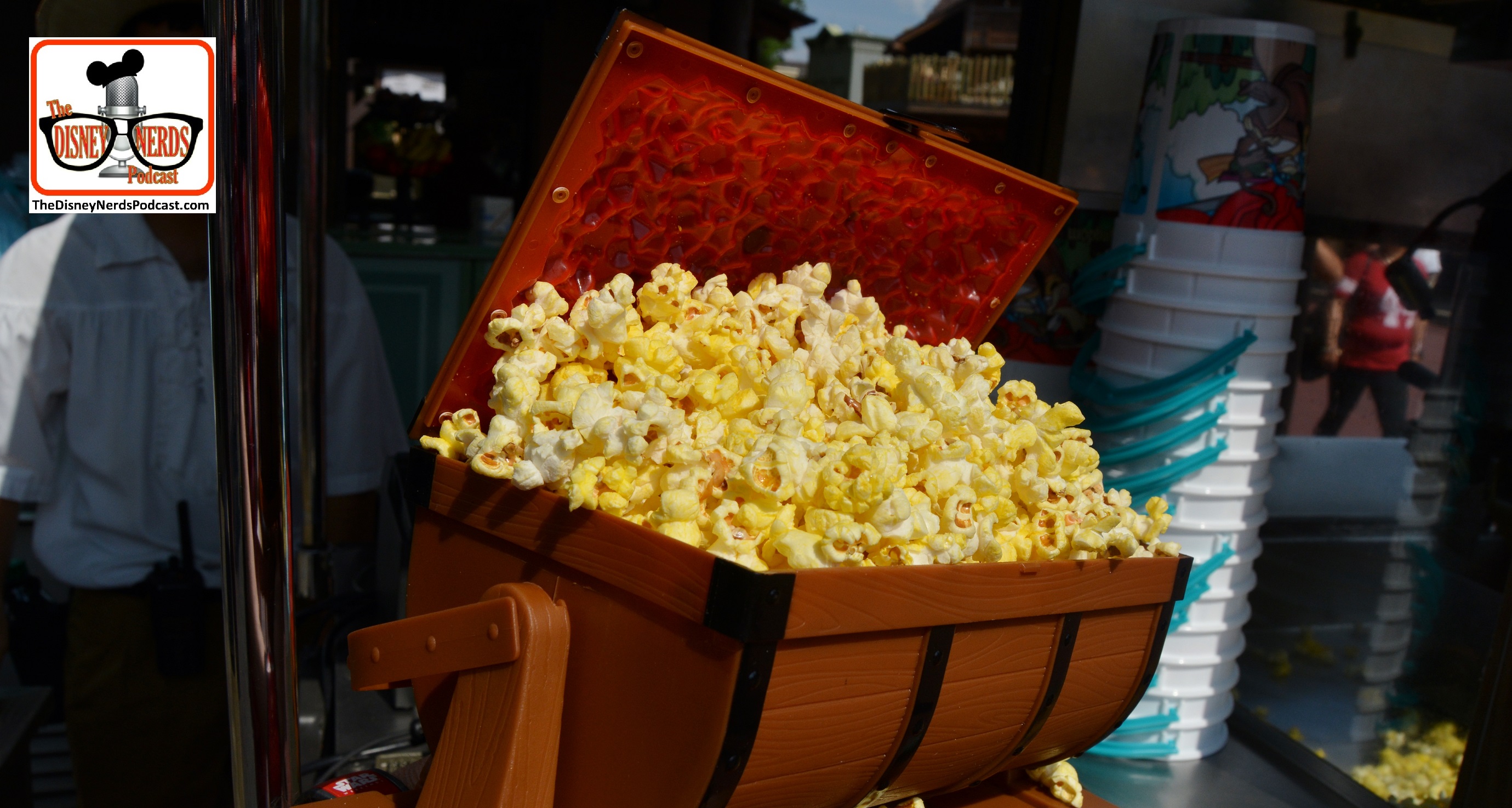 DNP April 2016 Photo Report: Magic Kingdom: Main Train Popcorn Bucket..