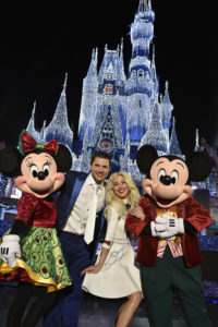 Julianne Hough and Nick Lachey pose with Mickey Mouse and Minnie Mouse at Magic Kingdom Park in Lake Buena Vista, Fla., Sunday, Nov. 5, 2017, while hosting "The Wonderful World of Disney: Magical Holiday Celebration,Ó an exciting two-hour ABC special from Walt Disney World Resort in Florida and Disneyland Resort in California. The show premieres Thursday, November 30, 9Ð11p.m. ET, on The ABC Television Network. (Mark Ashman, photographer)