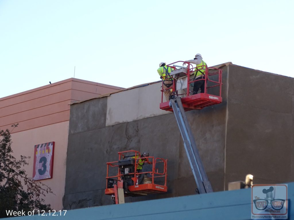 Below is a glimpse of the construction crew painting the buildings near the entrance of Toy Story Land. A good sign for the planned grand opening this coming spring 2018!