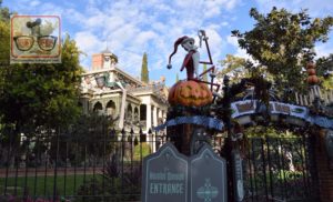 Haunted Mansion Holiday - A Disneyland Exclusive