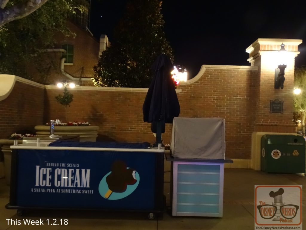 The classic Disney ice cream cart mentioned last week on Grand Avenue has been expanded to include beer selections along with ice cold soda and tasty ice cream. Visit this cart for your refreshment needs if in the vicinity and often experience much shorter lines during crowds. In fact, during the holiday season this stand serves guests right up until an hour before park closing.