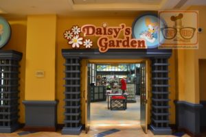 Daisy's Garden, a great spot for Disney merchandise at the WDW dolphin before the late 2017 redue.