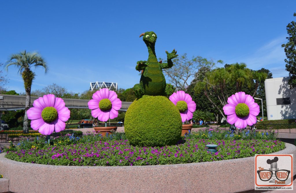 The 2019 Festival hasn't started yet, but we got an early look at some of the Topiaries. Figment welcomes guest near the imagination pavilion