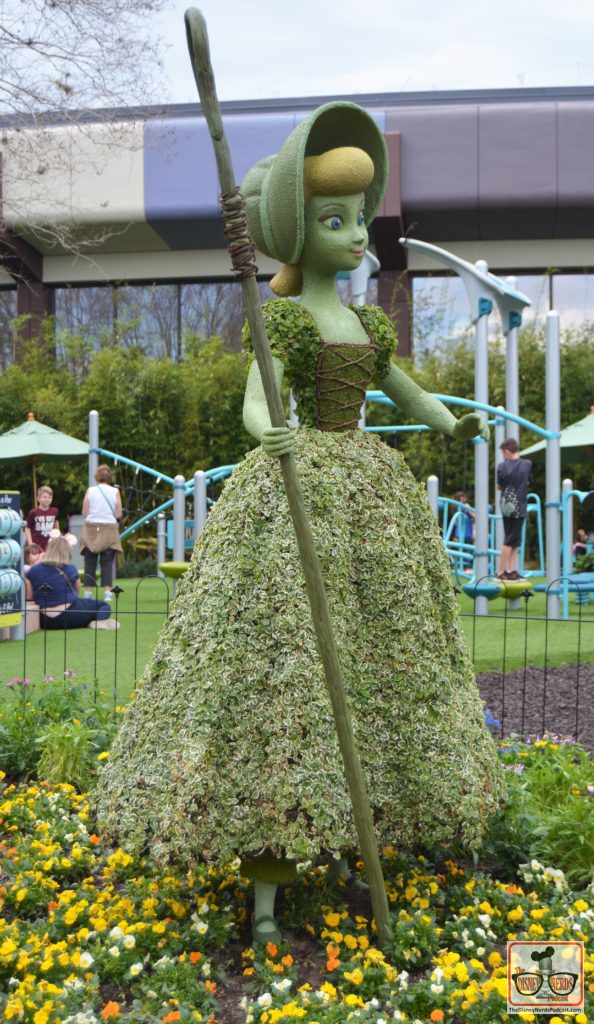 The 2019 Festival hasn't started yet, but we got an early look at some of the Topiaries. Bo Peep makes her first appearance.