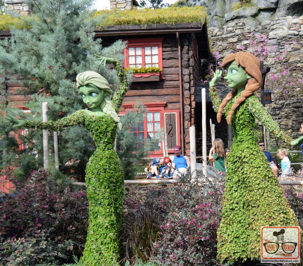 The 2019 Festival hasn't started yet, but we got an early look at some of the Topiaries. Anna and Elsa are back in Norway
