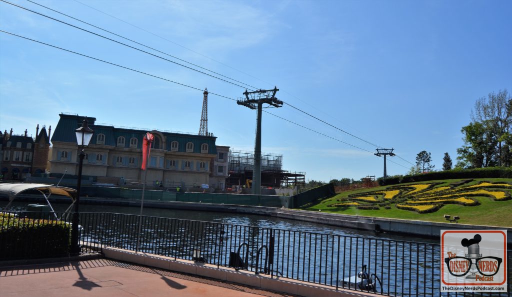 The Disney Nerds Podcast March 11, 2019 Epcot Flower and Garden Photo Report - Skyliner construction moving along at the International Gateway