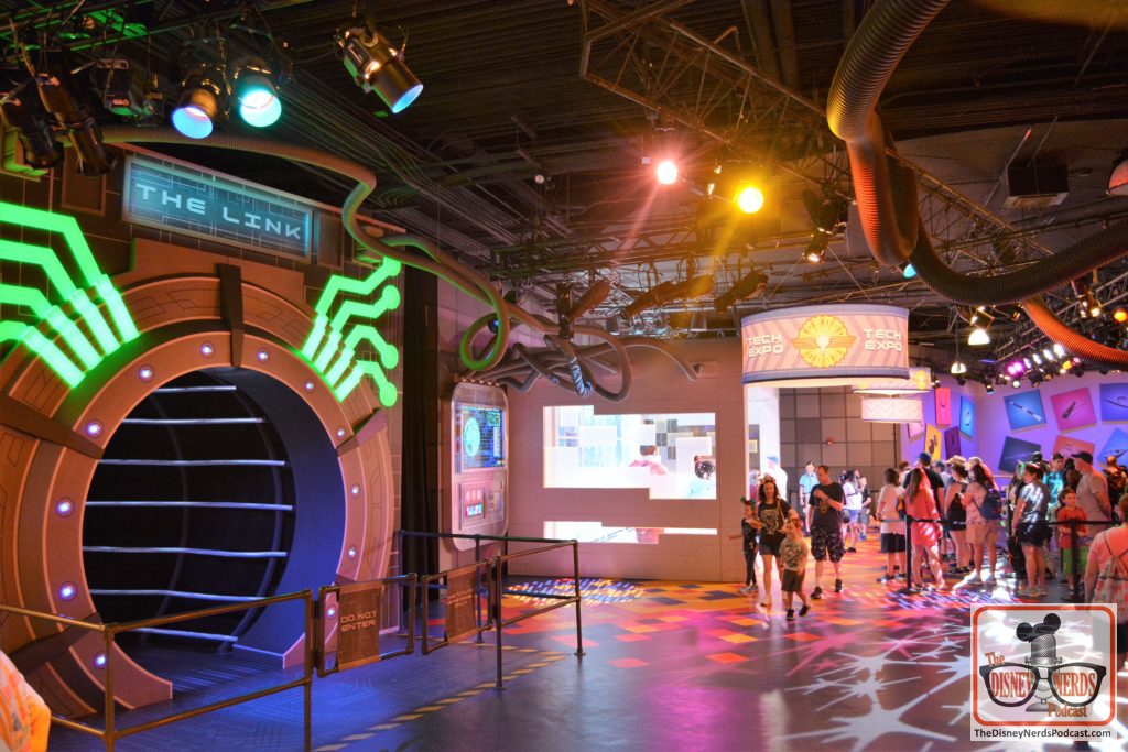 The Disney Nerds Podcast March 11, 2019 Epcot Flower and Garden Photo Report - Ralph and Venelope meet and greet has moved to the imagination pavilion - looks like the space could be set for more expansion