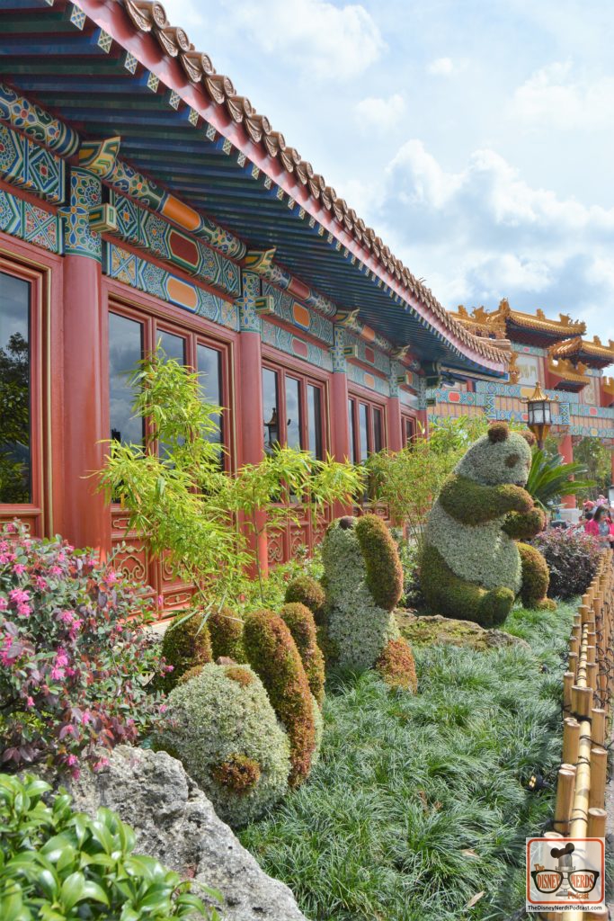 The Disney Nerds Podcast March 11, 2019 Epcot Flower and Garden Photo Report - Topiaries - Pandas in China