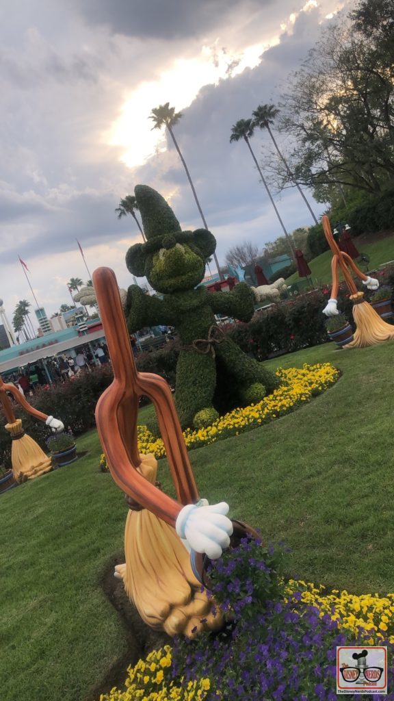 A Disney Nerd in the Park, Disney Hollywood Studios Fantasia Mop