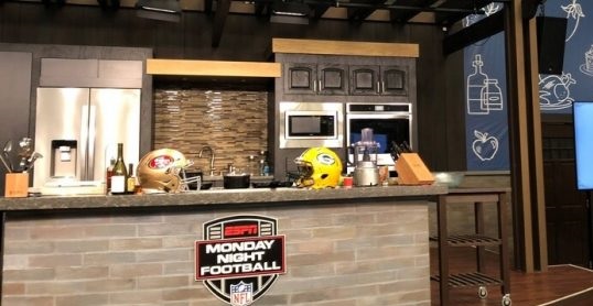 Monday Night Football Tailgate at Epcot Food and Wine